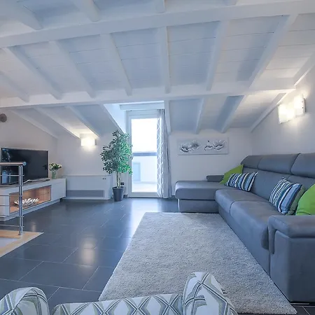 - Angelico Terrace Апартаменты